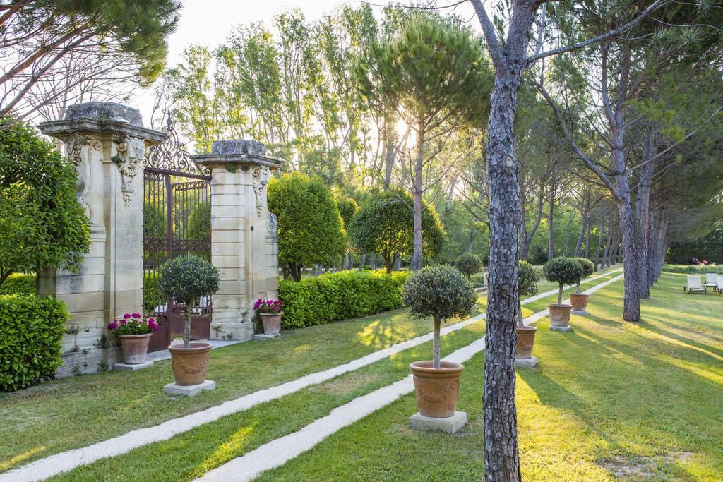 Chateau Talaud Bed and Breakfast Loriol-du-Comtat Εξωτερικό φωτογραφία