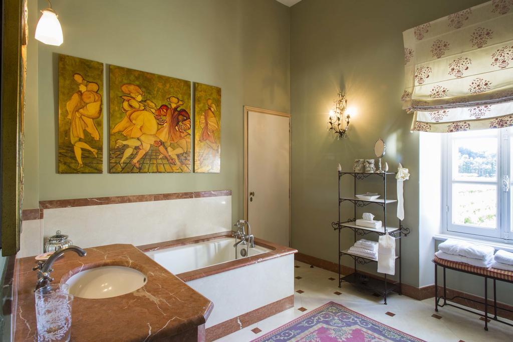 Chateau Talaud Bed and Breakfast Loriol-du-Comtat Δωμάτιο φωτογραφία